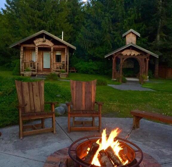 بنسيون Bond Ranch Retreat