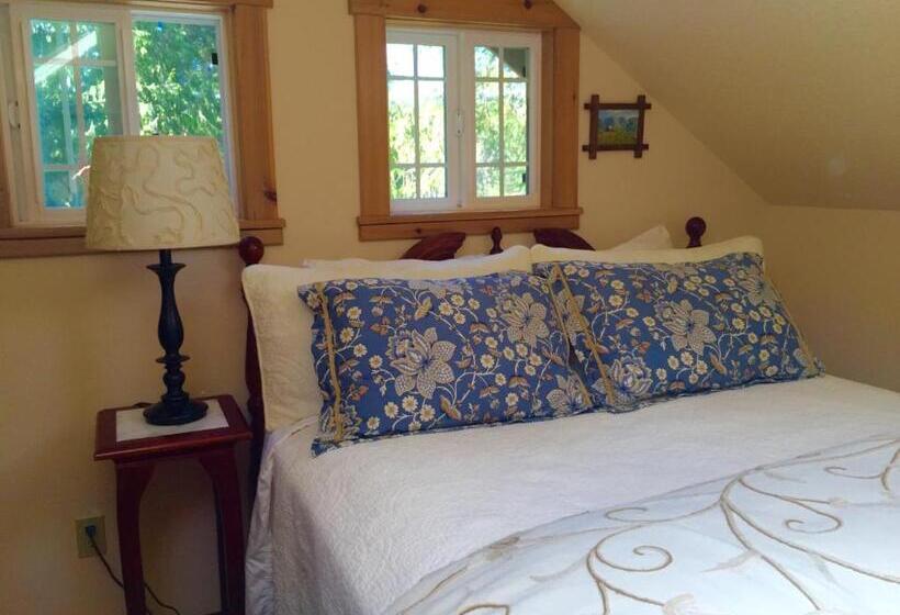 بنسيون Bond Ranch Retreat