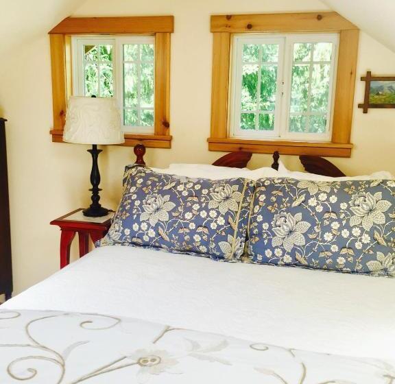 بنسيون Bond Ranch Retreat