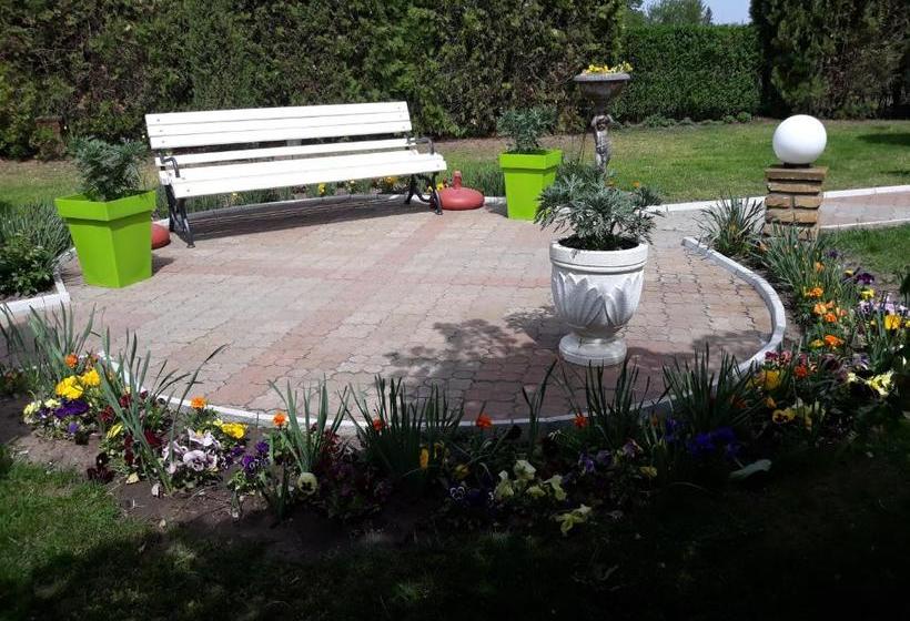 پانسیون Apartman I Sobe Nikolas