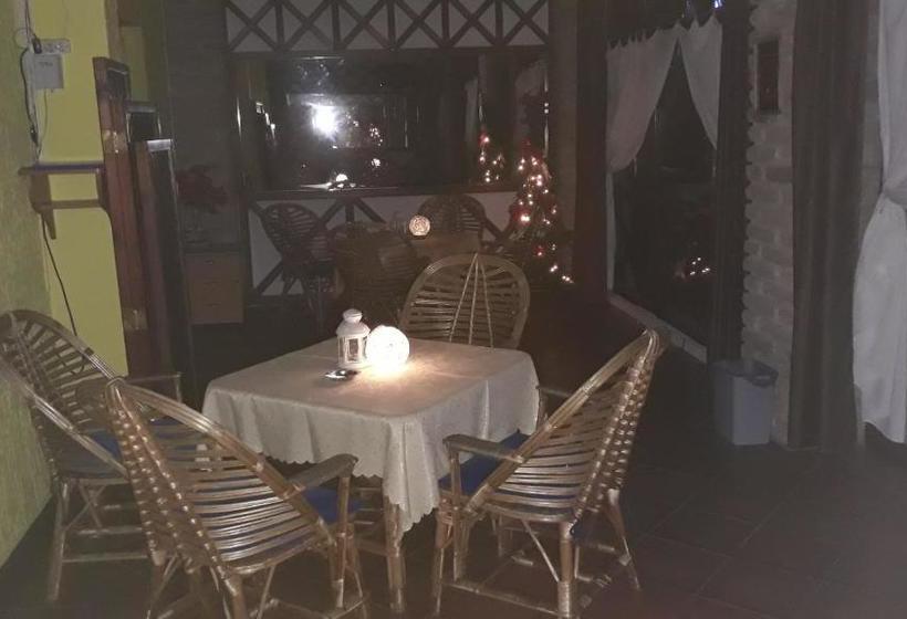 پانسیون Apartman I Sobe Nikolas