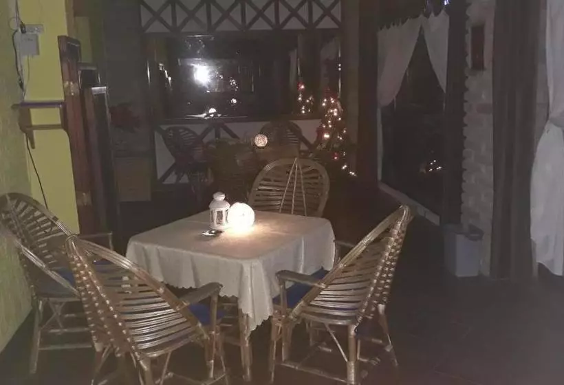 پانسیون Apartman I Sobe Nikolas
