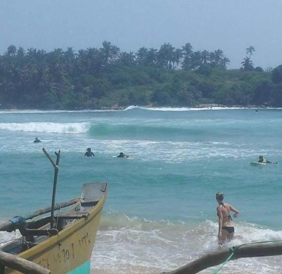 پانسیون Singhe Resort