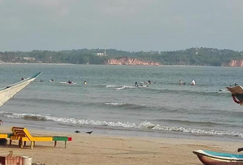 پانسیون Singhe Resort