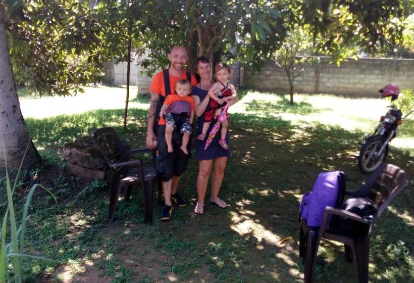 پانسیون Singhe Resort