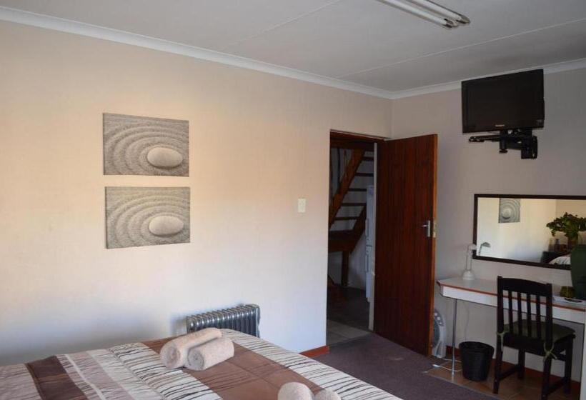 ペンション The Orion