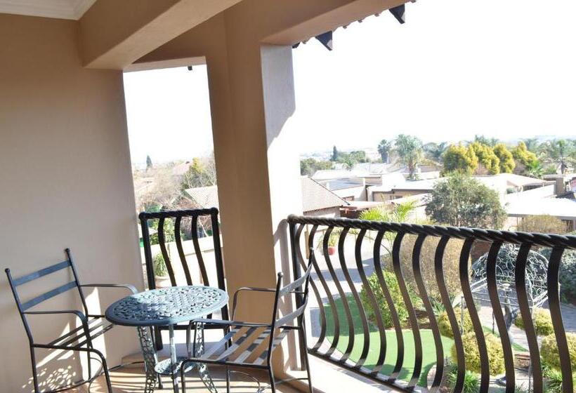 ペンション The Orion