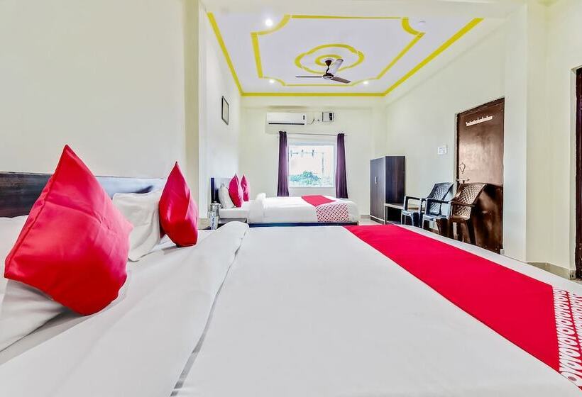 هاستل Treebo Trip Banshi