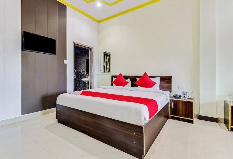 هاستل Treebo Trip Banshi