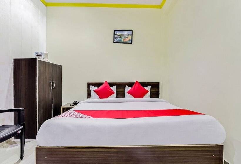 هاستل Treebo Trip Banshi