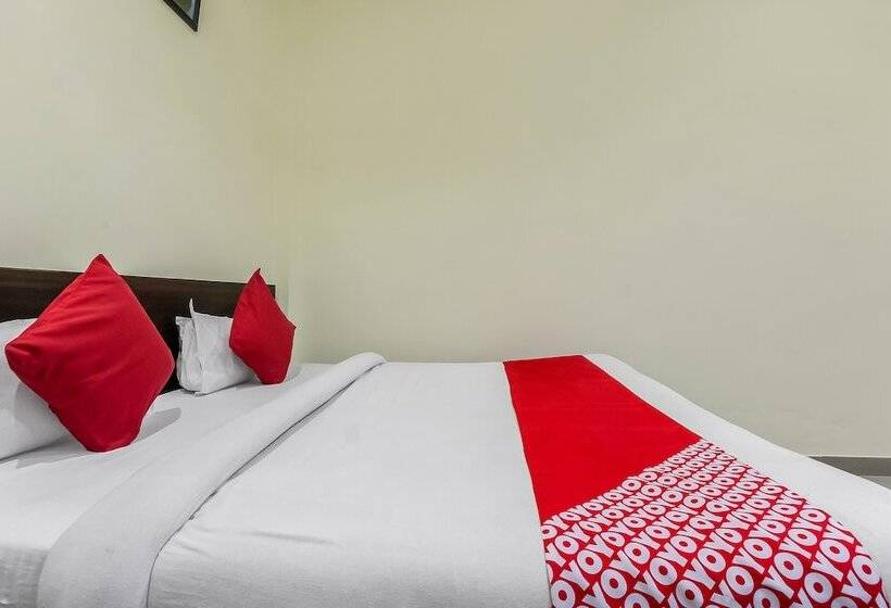 هاستل Treebo Trip Banshi