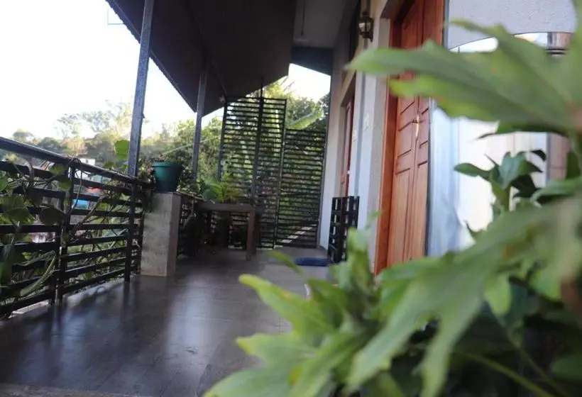 ペンション Coorg North Breeze Homestay