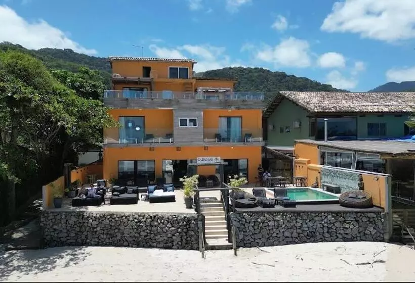 Majatalo Casatua Pousada