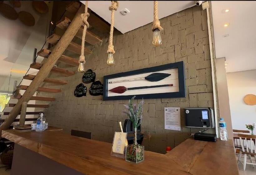 ペンション Casatua Pousada