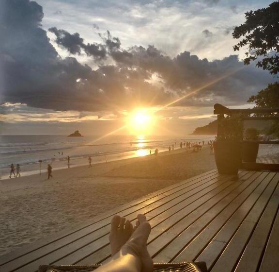 ペンション Casatua Pousada