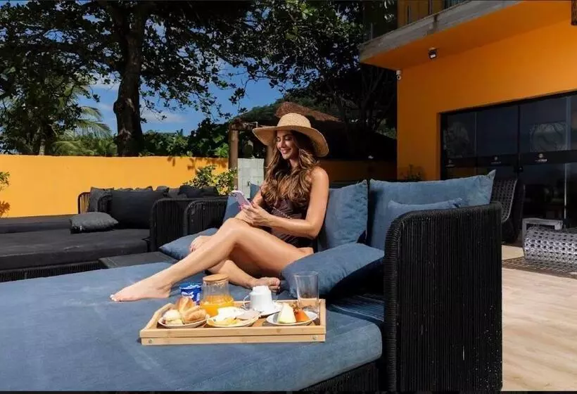 Majatalo Casatua Pousada