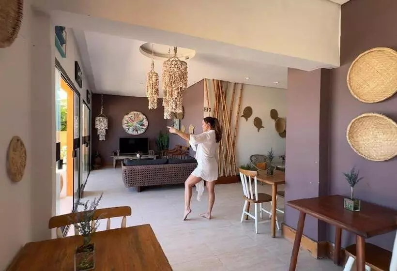 Majatalo Casatua Pousada