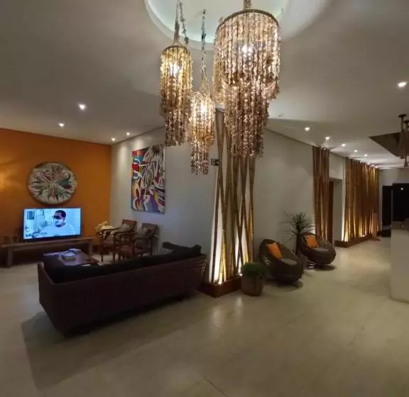 Majatalo Casatua Pousada