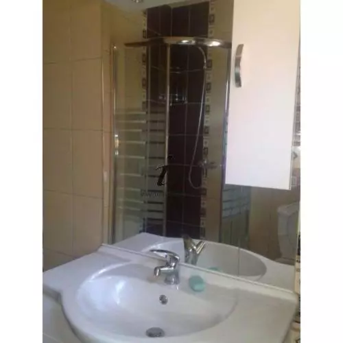 پانسیون Colt De Rai