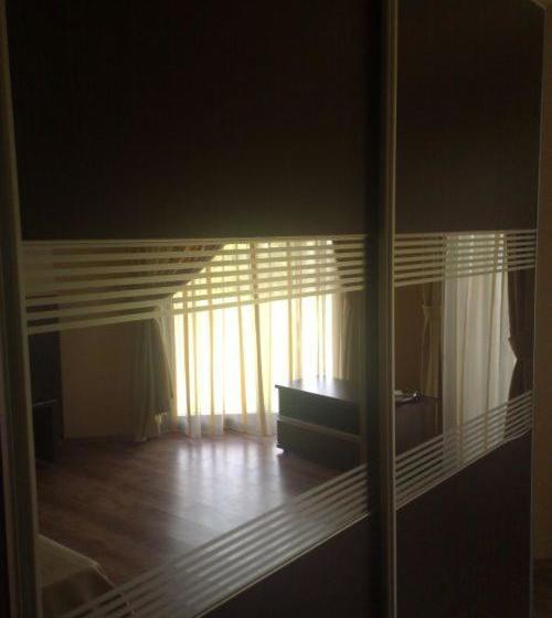 پانسیون Colt De Rai