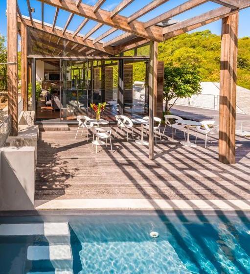 پانسیون La Résidence Nou Cinq