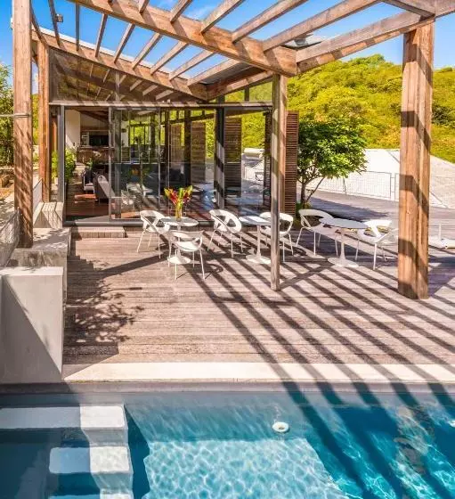 پانسیون La Résidence Nou Cinq