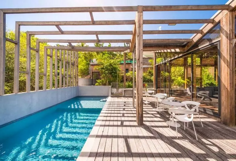 پانسیون La Résidence Nou Cinq