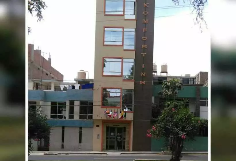 ペンション Leos Komfort Inn