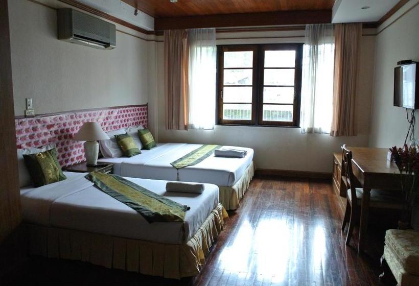 Pensão Phang Nga Inn