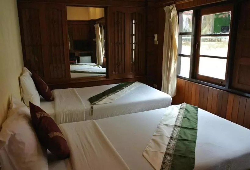 پانسیون Phang Nga Inn