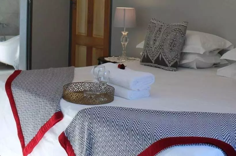 Majatalo Villa Petit