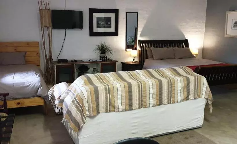 هتل Numbi Hills Self Catering