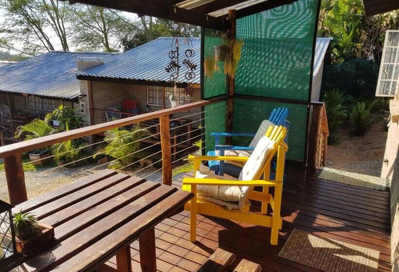 בית מלון כפרי Numbi Hills Self Catering