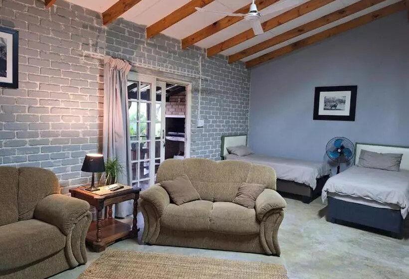 هتل Numbi Hills Self Catering