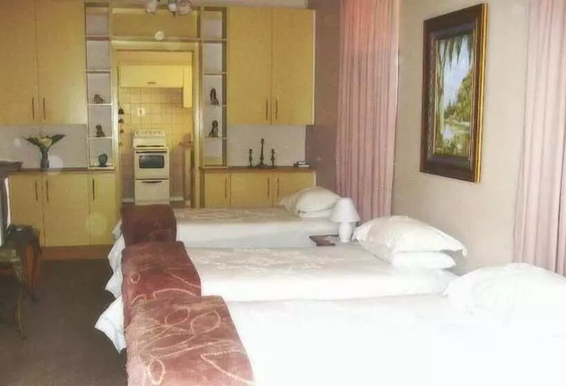 ペンション Lizbe Accommodation