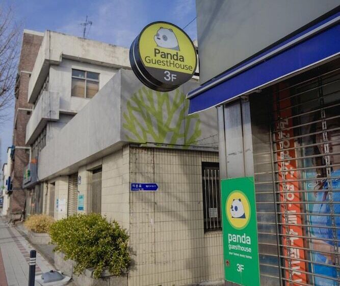 Pensiune Panda Guesthouse