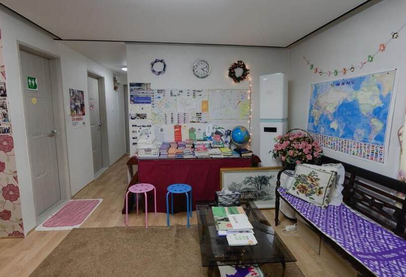 Pensiune Panda Guesthouse