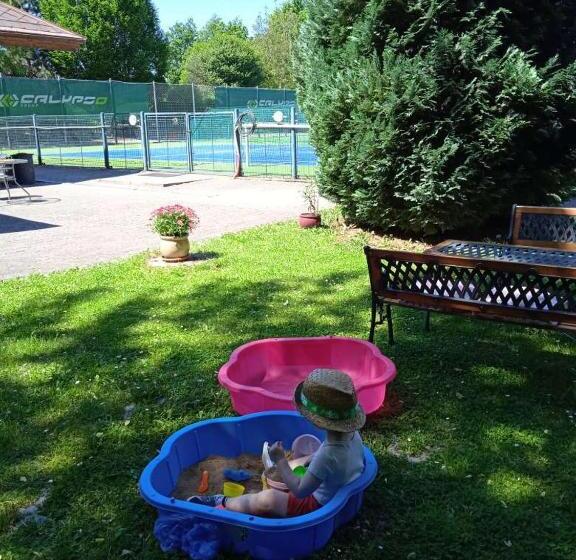 بنسيون Penzion Tcv Pardubice