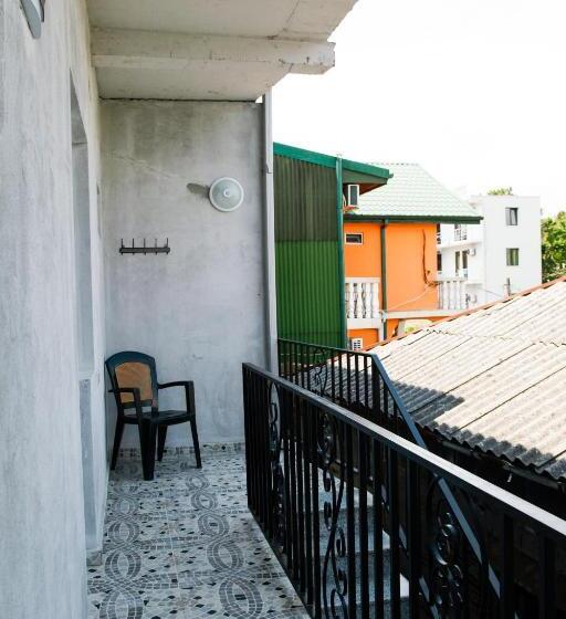 پانسیون Summer Story