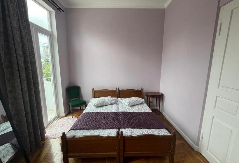 پانسیون Summer Story