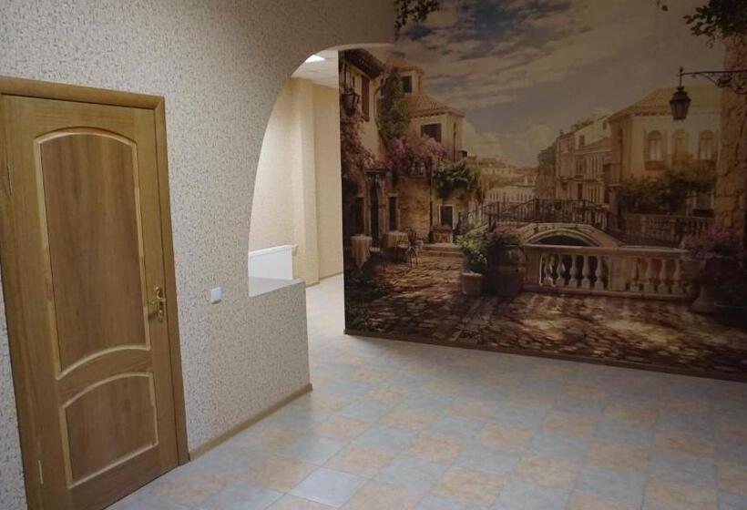 هاستل Happy Cat