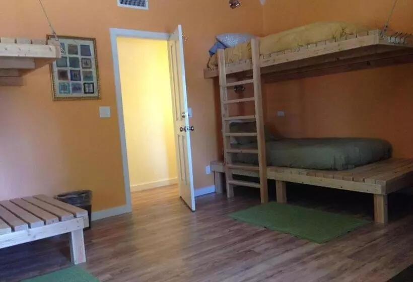 Retkeilymaja Mancos Inn