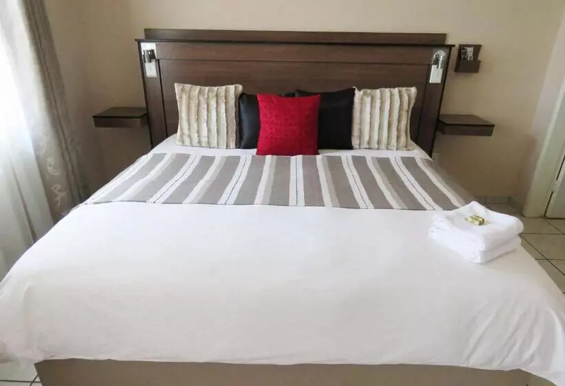 ペンション Andante Guesthouse Klerksdorp
