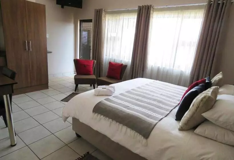 ペンション Andante Guesthouse Klerksdorp