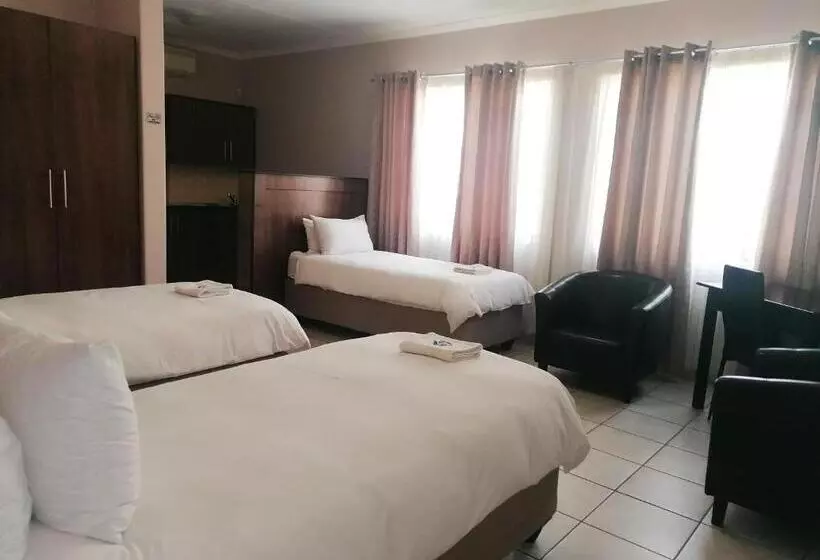 ペンション Andante Guesthouse Klerksdorp