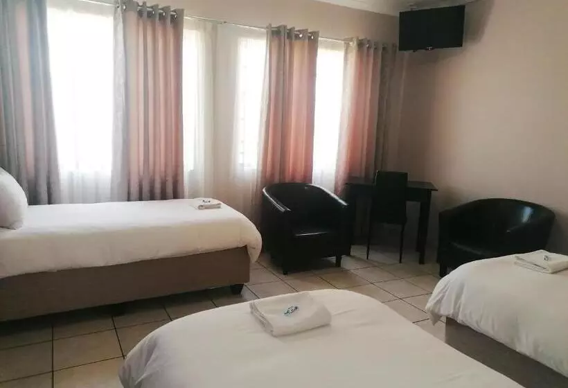 ペンション Andante Guesthouse Klerksdorp