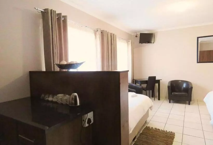 ペンション Andante Guesthouse Klerksdorp