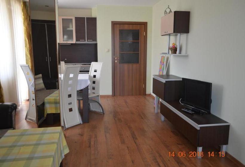 پانسیون Guesthouse Opal