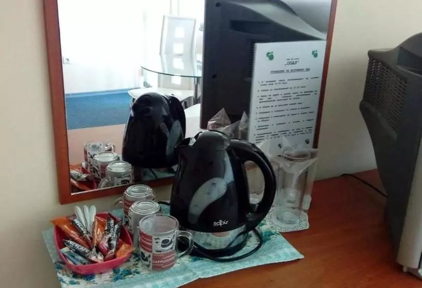 ペンション Guesthouse Opal