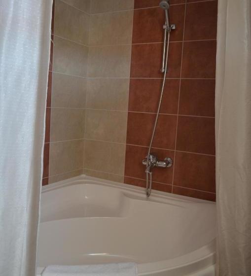 پانسیون Guesthouse Opal